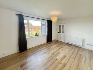 Lounge- click for photo gallery
